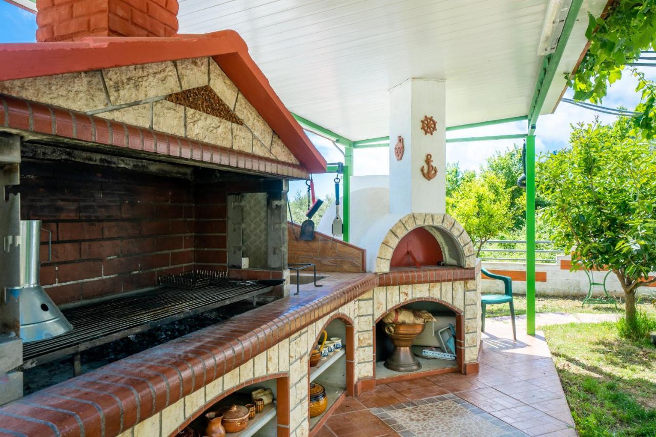 Villa Melina 2 Koinira Bagian luar foto