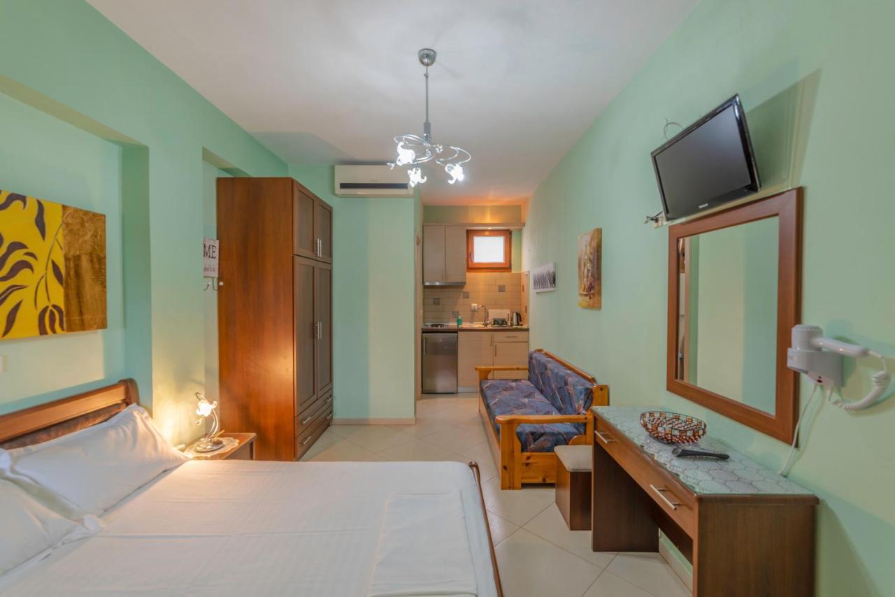 Villa Melina 2 Koinira Bagian luar foto