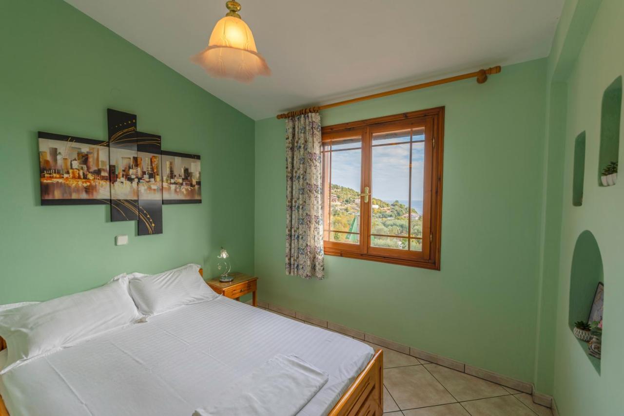 Villa Melina 2 Koinira Bagian luar foto